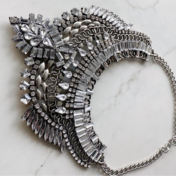 Stunning sparkly necklace - silver tones - Picture 2 of 3